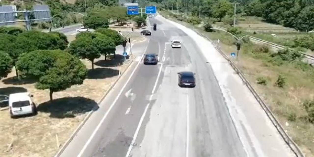 Bayram Tatili Dönüşü 24 Araç Ve Sürücüsü Dron Denetimlerinden Kaçamadı