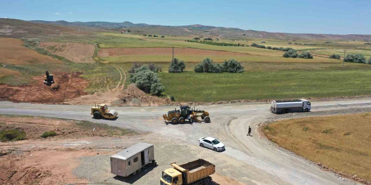 Başkan Büyükkılıç: "Bünyan’da 130 Milyon Tl’lik Yol Çalışması Başlattık"