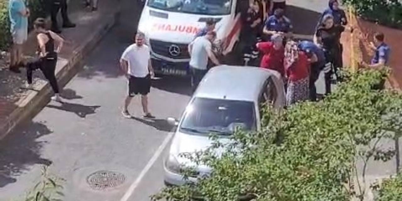 Ataşehir’de 17 Yaşındaki Genç Kız 8’inci Kattan Düşerek Hayatını Kaybetti