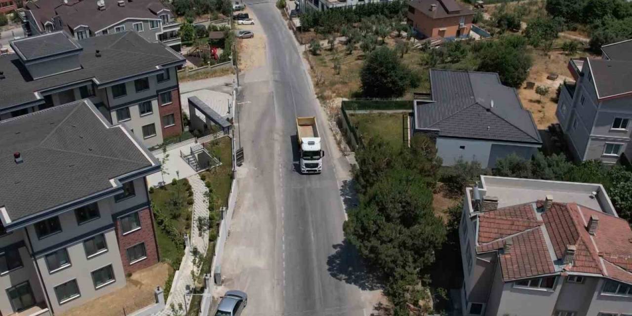 Ceza Puanı Dolan Hafriyat Kamyon Şoförünün Polisten Ölümüne Kaçışı Kamerada