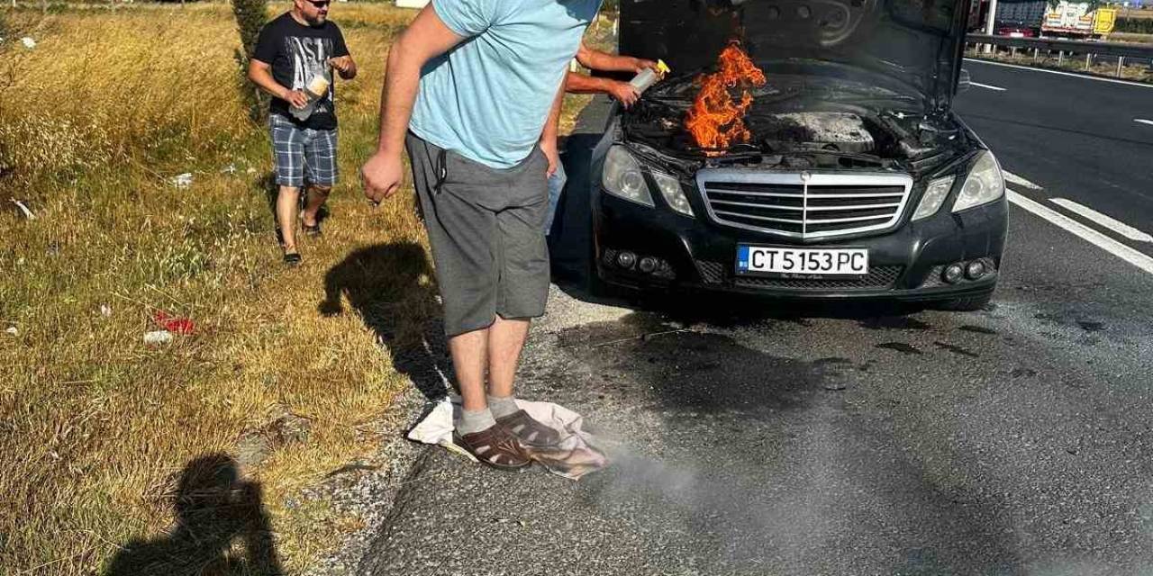 Mercedes Otomobil Yandı