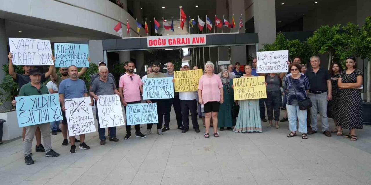 Antalya’da Doğu Garajı Avm Esnafı, Kapalı Dükkanlardan Dertli