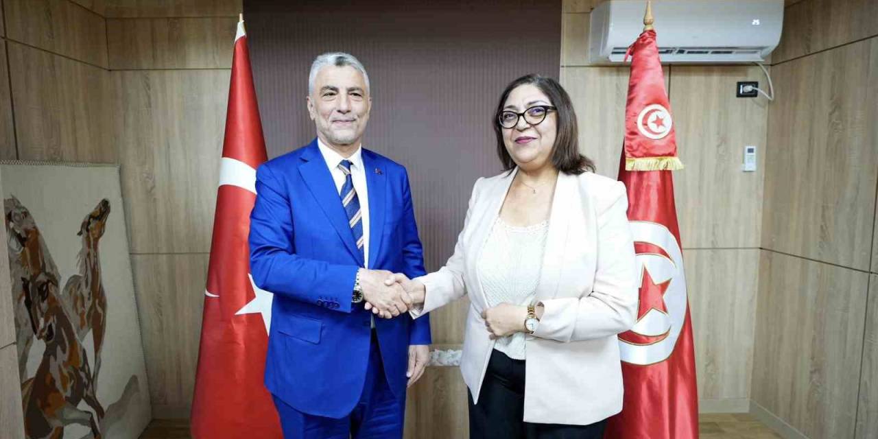 Bakan Bolat, Tunus Ticaret Ve İhracatı Geliştirme Bakanı Guezzah İle Görüştü