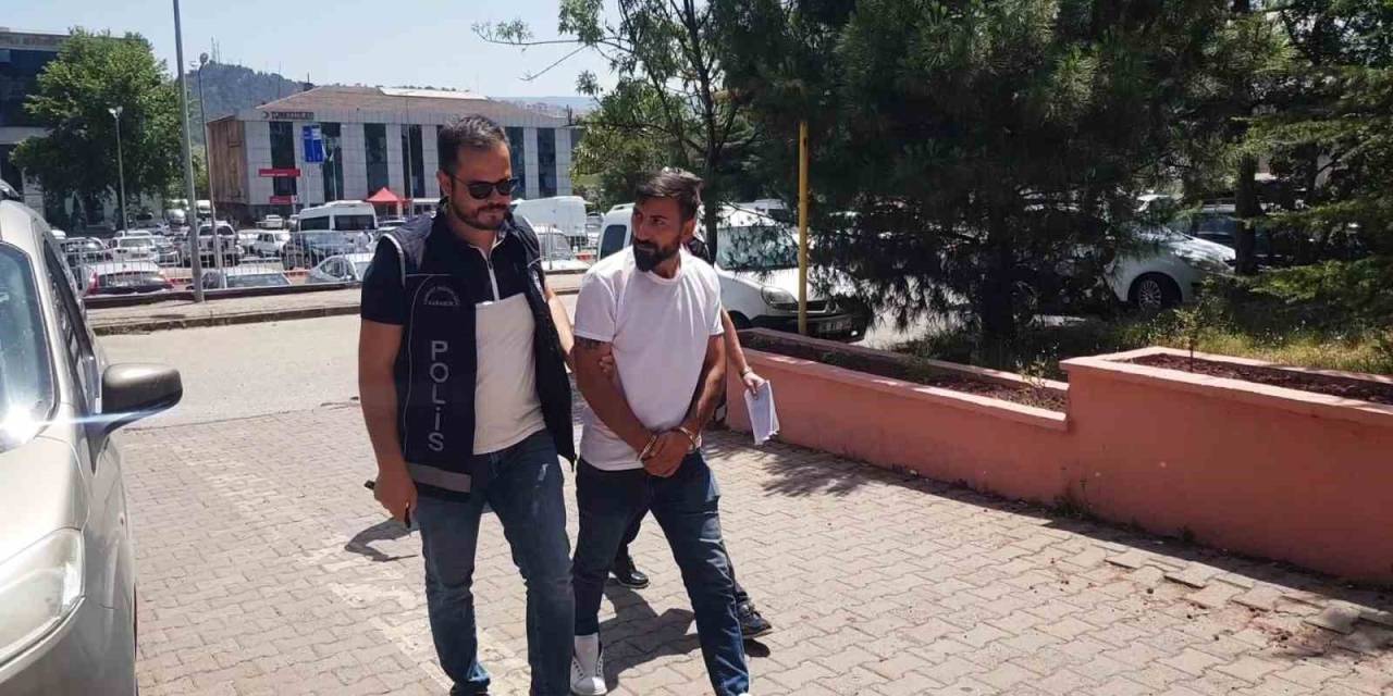 Eski Sevgilisini Bıçaklayan Saldırgan Tutuklandı