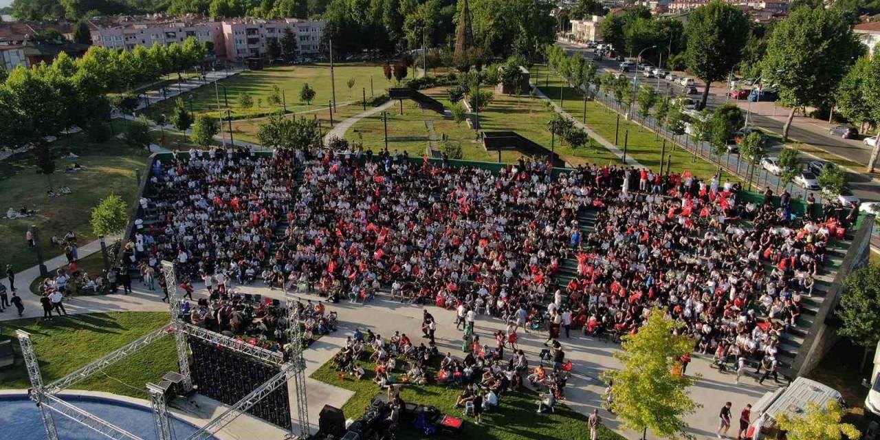 Sakarya, Milli Takım İçin Millet Bahçesi’nde Tek Yürek Olacak