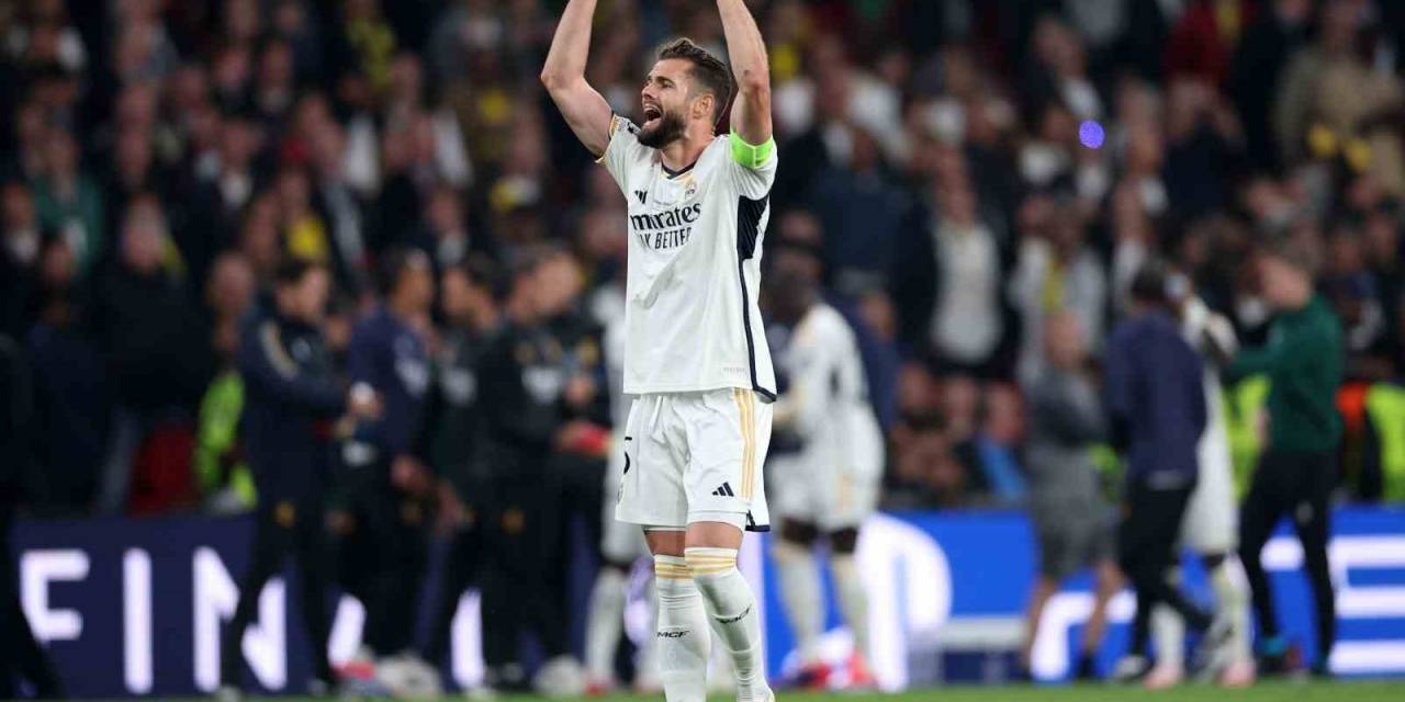 Real Madrid, Nacho Fernandez İle Yollarını Ayırdı