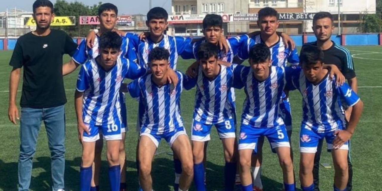 Samsatlı Gençlerden Bir Başarı Daha