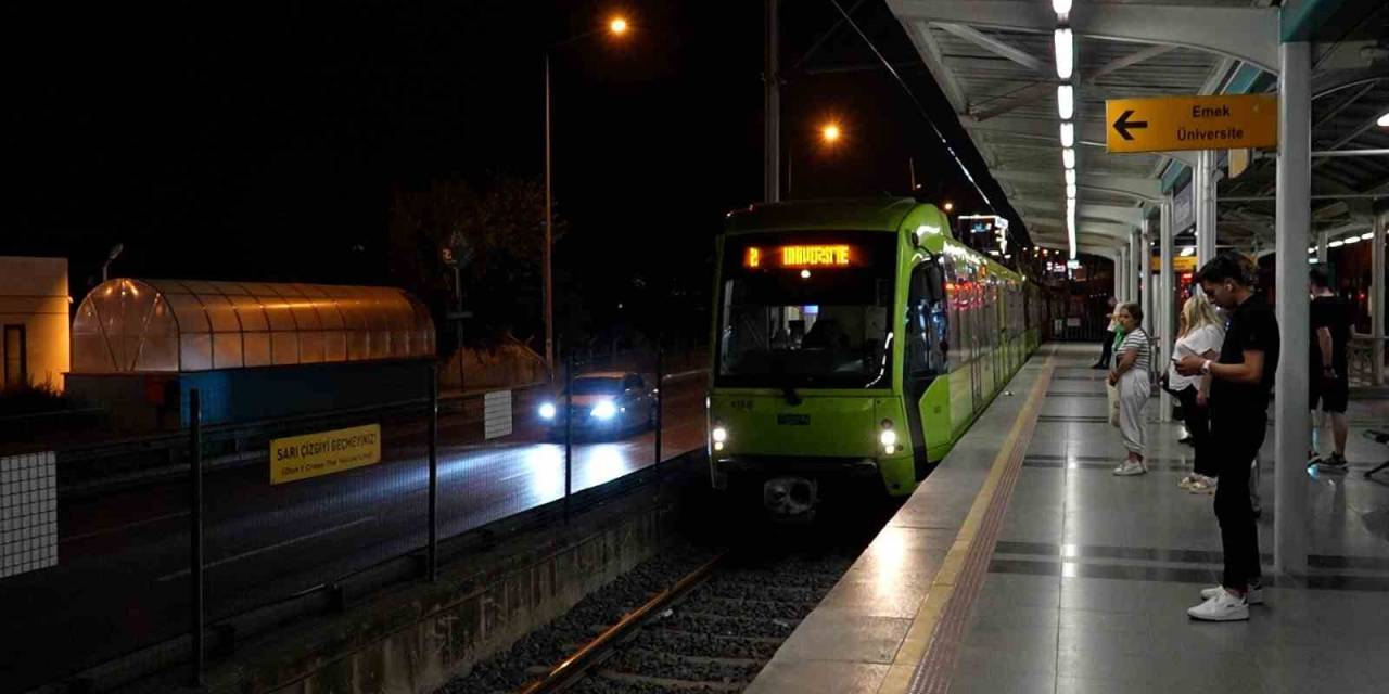 Gece Seferlerine Bursalılardan Tam Not