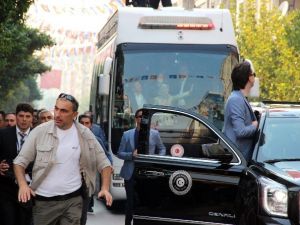 Başbakan Davutoğlu’na Sevgi Seli