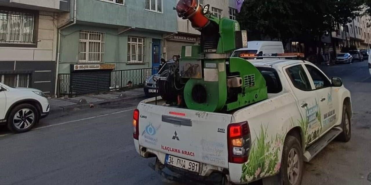 Sultangazi Belediyesi’nden Yaz Boyu İlaçlama Seferberliği