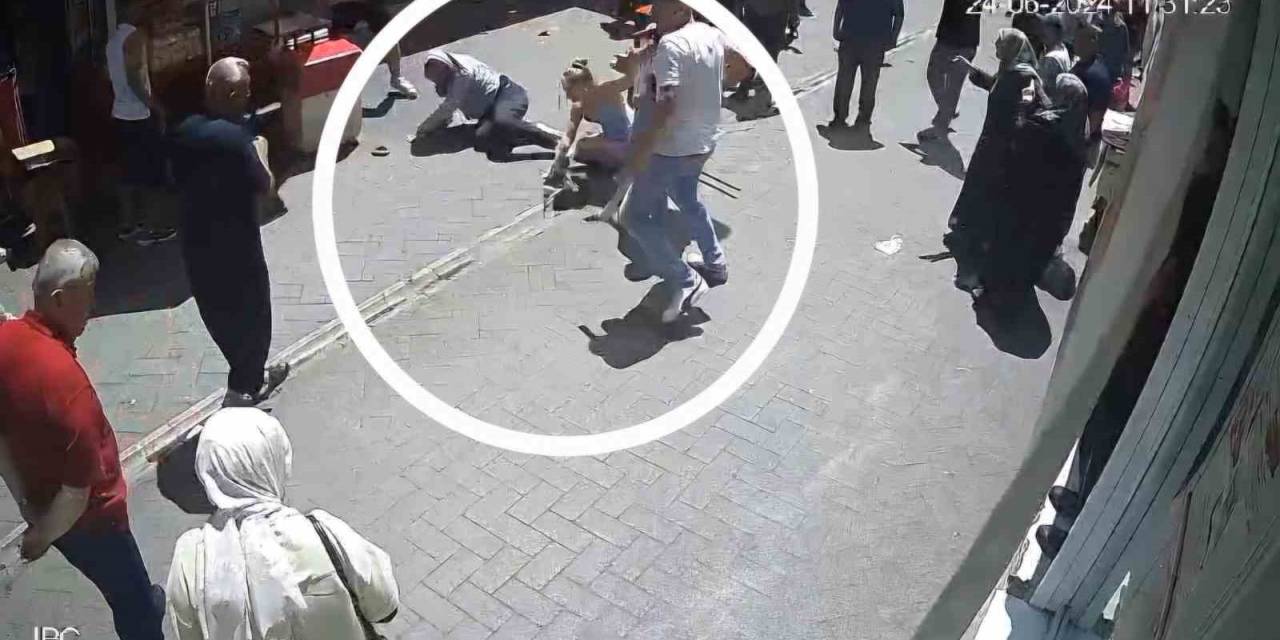 Samsun’un En İşlek Caddesindeki Kavga Kamerada