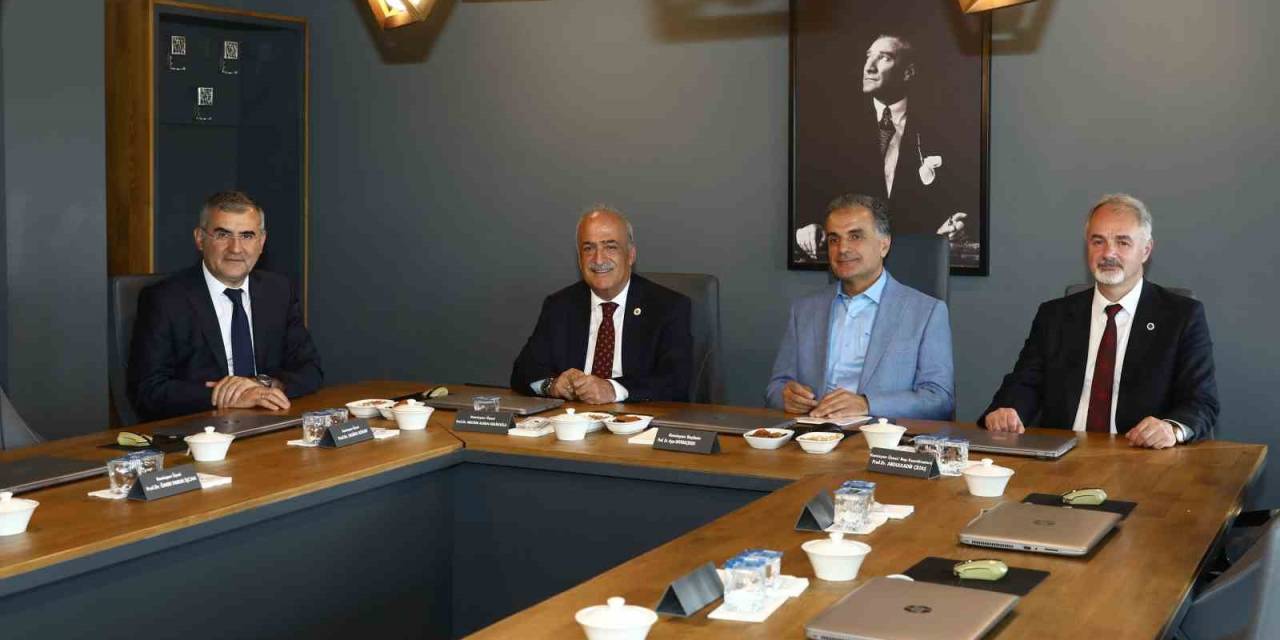 Üniversiteler Arası İş Birliğini Güçlendirecek Buluşma