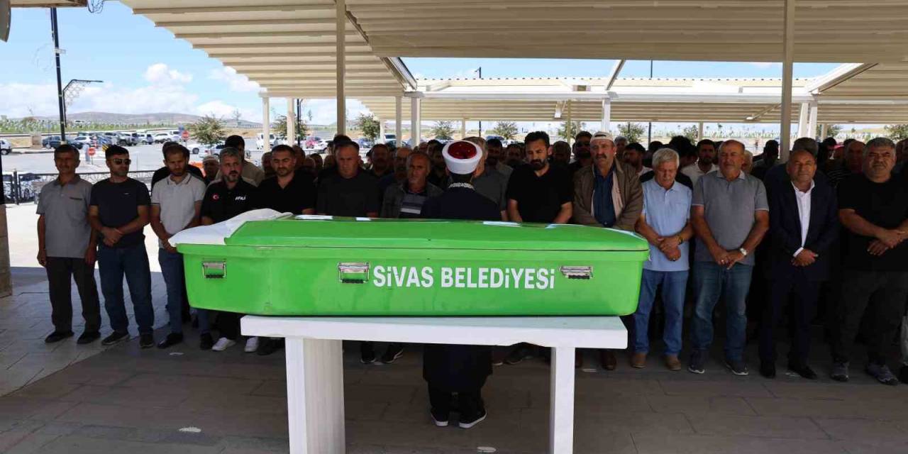 Organları 4 Hastaya Umut Oldu, Sivas’ta Son Yolculuğuna Uğurlandı