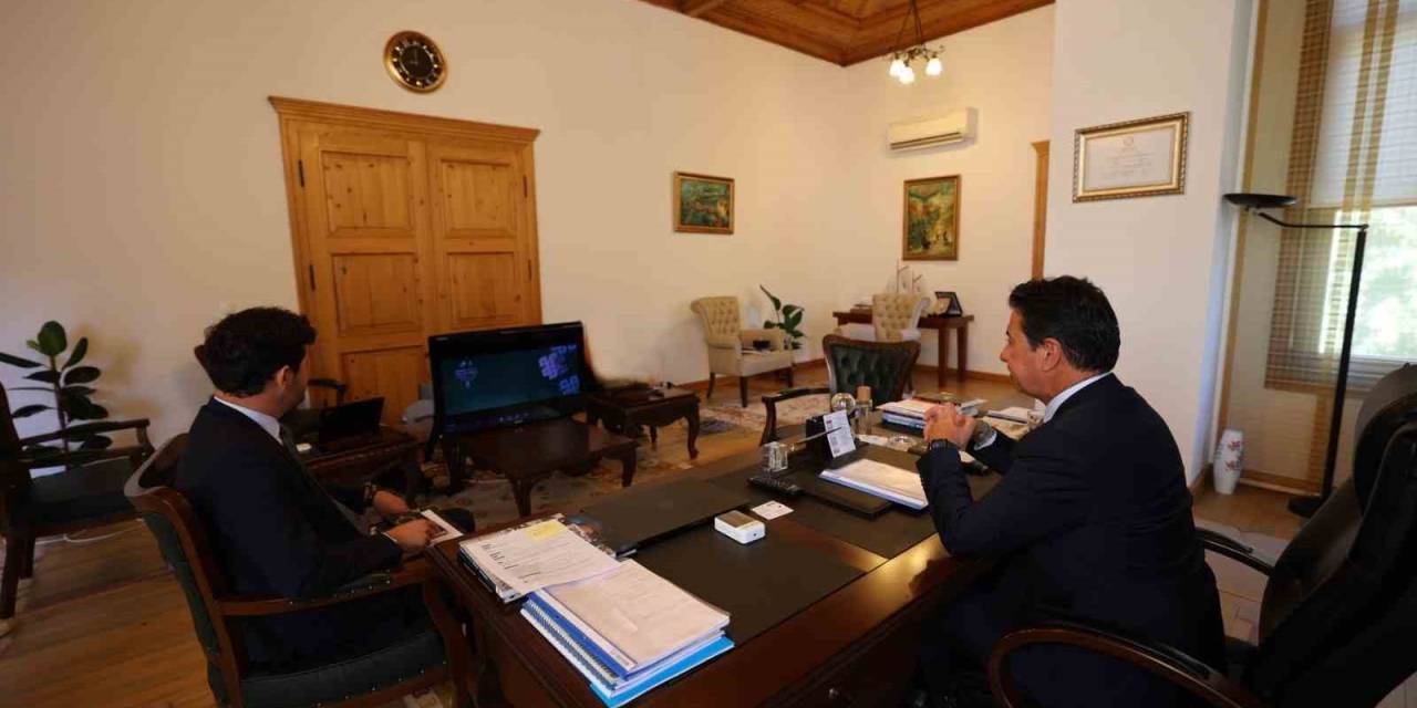 Başkan Aras Unesco Miras Şehirleri Ağı Toplantısı’na Katıldı