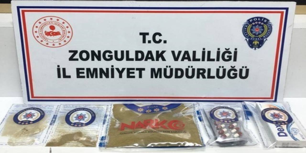 "Dur" İhtarına Uymayan Araçtan Uyuşturucu Çıktı