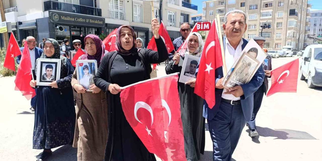 Vanlı Ailelerin Evlat Nöbeti 81’inci Haftasına Girdi