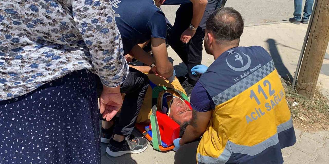 Otomobille Motosiklet Çarpıştı: 1 Yaralandı