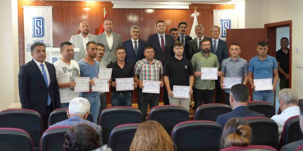 Niğde’de Denetimli Serbestlik Bünyesindeki Hükümlüler Operatörlük Sertifikası Aldı