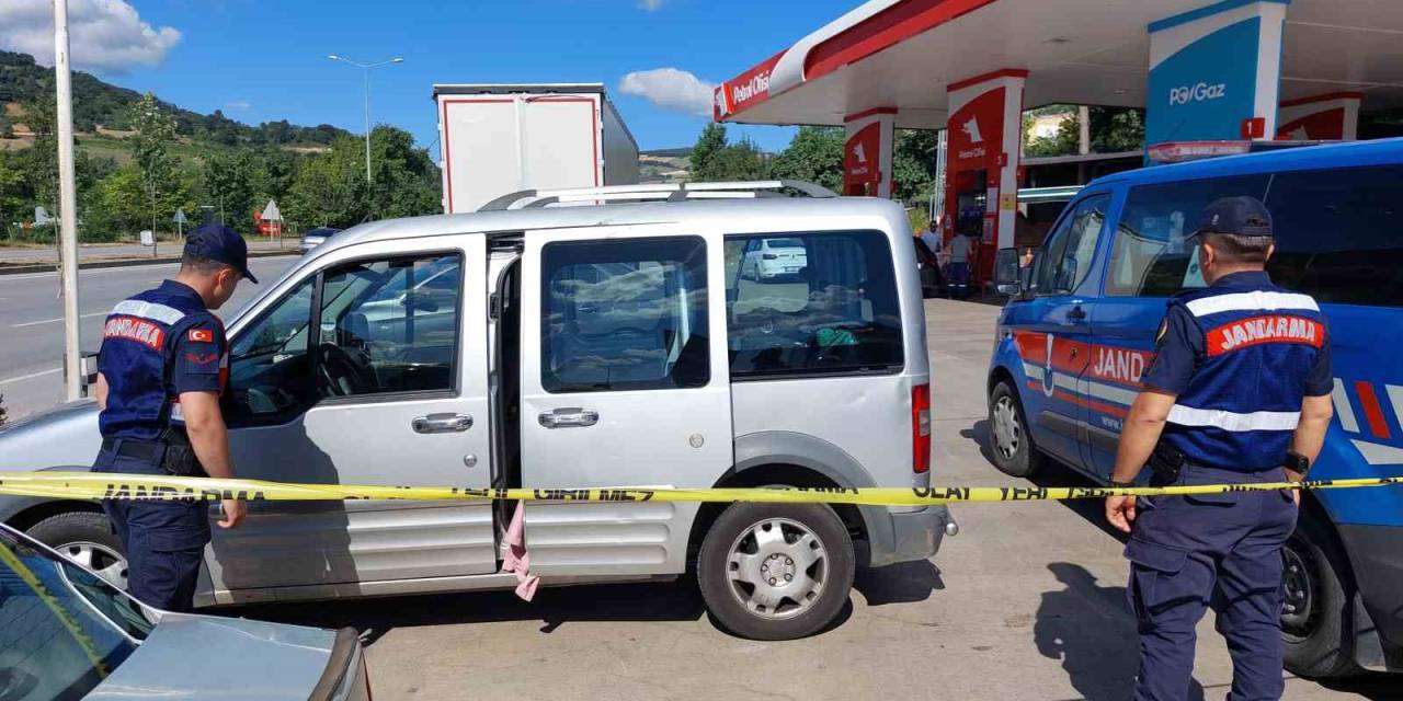 Ecel Yolda Yakaladı