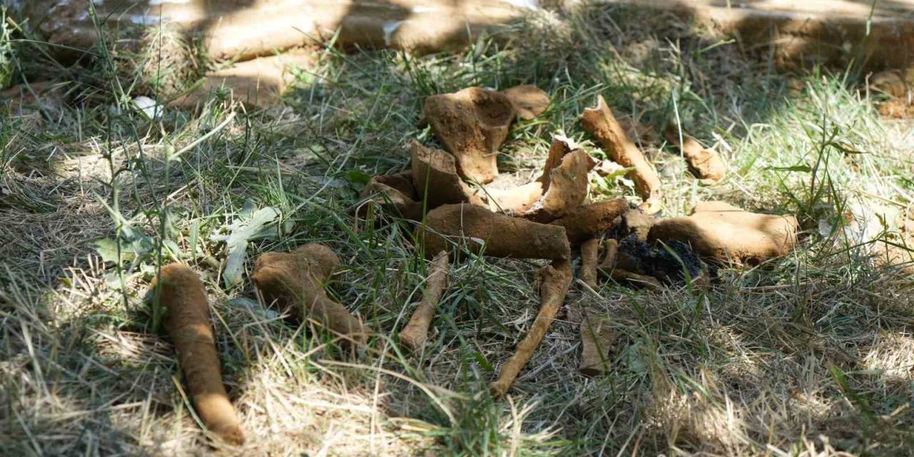 Başakşehir’de Kazı Sırasında Tarihi Olduğu Değerlendirilen Mezar Bulundu