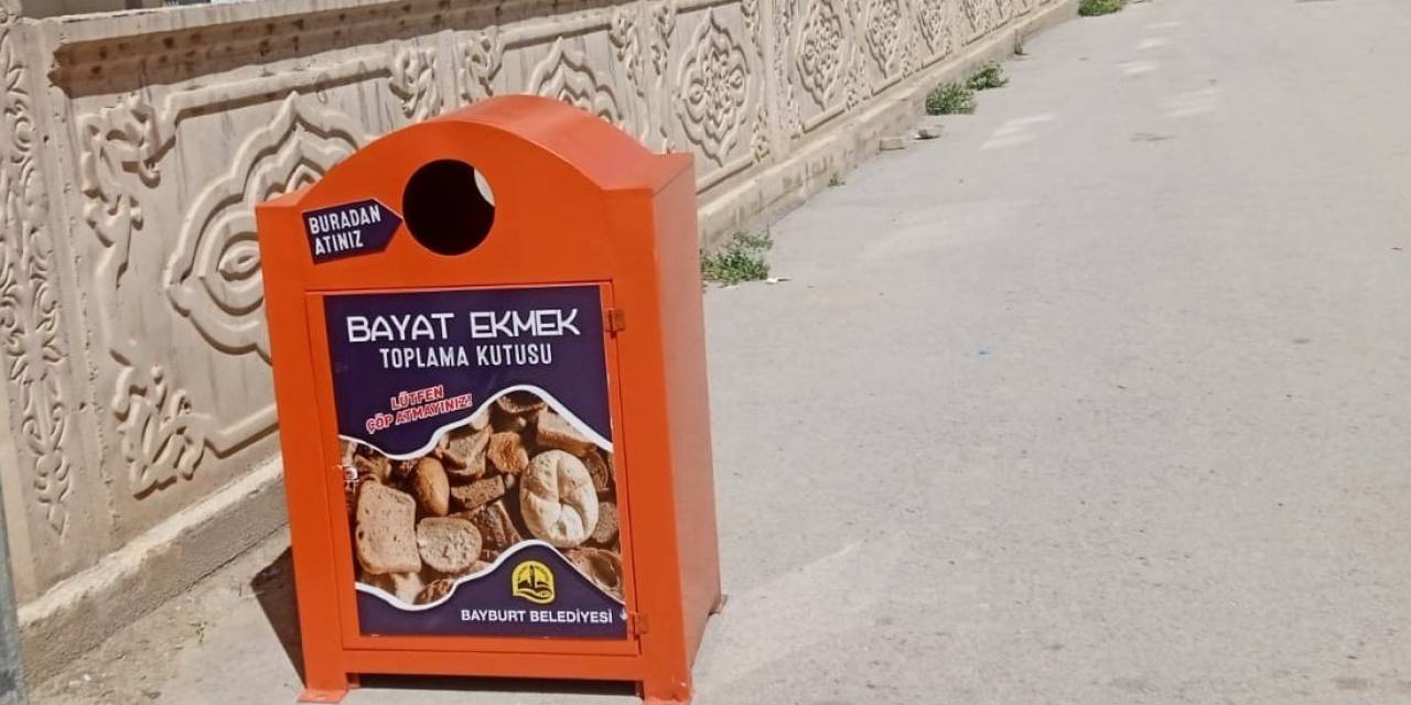 Bayburt’ta Bayat Ekmek Toplama Kutuları Yerleştirildi