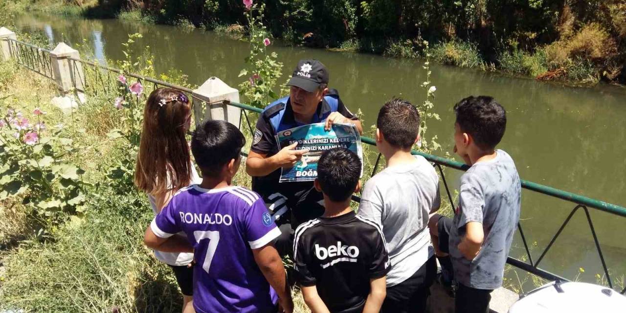 Polis ’kanala Değil Havuza’ Mesajıyla Vatandaşı Boğulma Riskine Karşı Bilgilendirdi