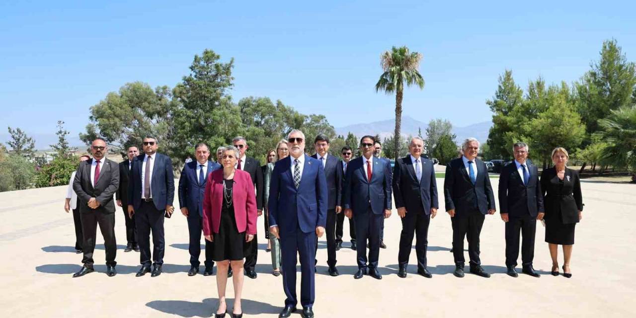 Bakan Işıkhan: “Şahsi Temsilci’nin Görev Süresinin Sonunda Tarafsız Bir Değerlendirme Yapmasını Bekliyoruz”