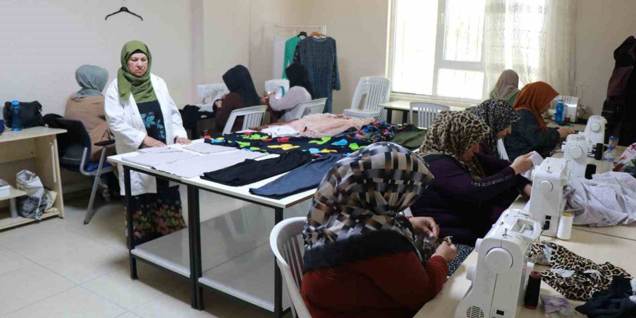 Ahmet Yesevi Milletevi Üreten Kadınların Adresi Oldu