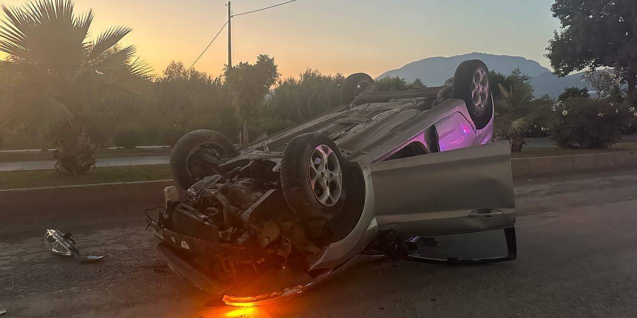 Takla Atan Araçtan Burnu Bile Kanamadan Çıktı