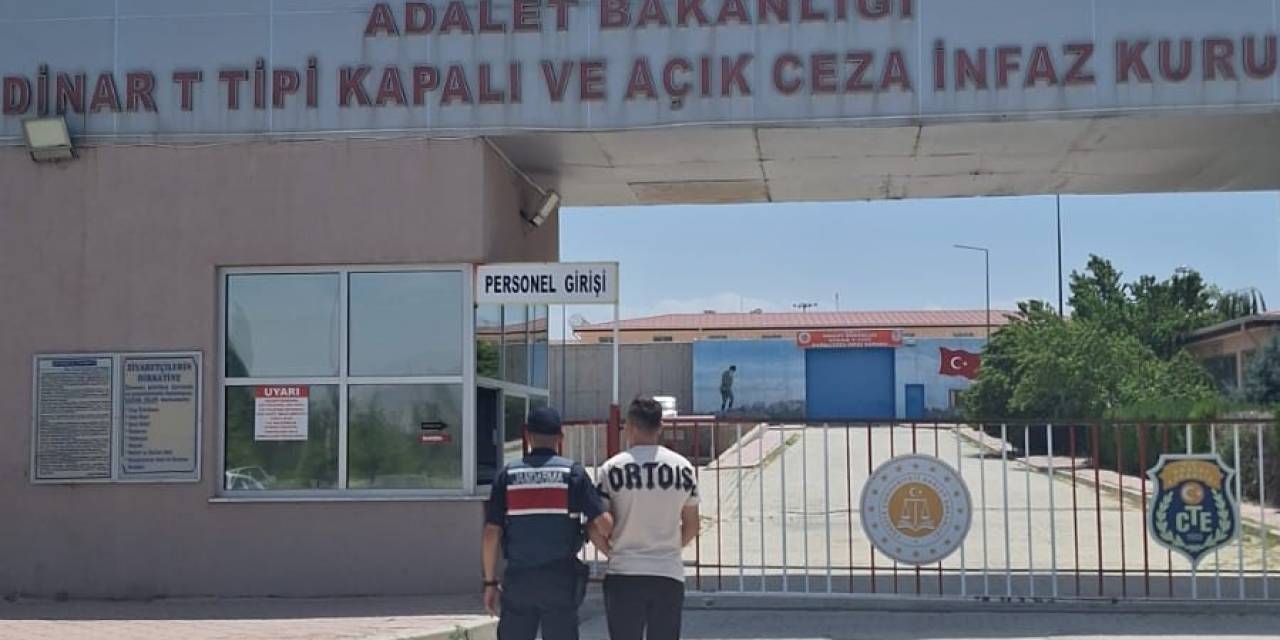 Jandarma Kasten Yaralama Suçundan Aranan Şahsı Yakaladı