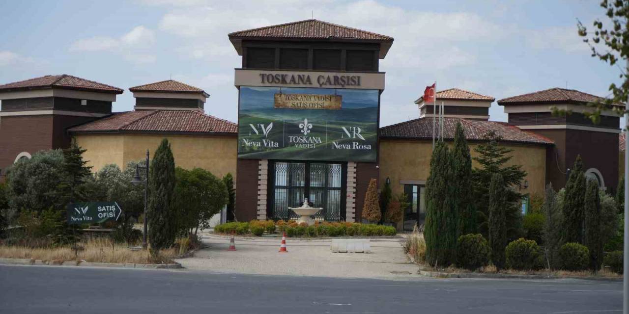 Ultra Lüks Villaya Kaçak Kat Çıktı