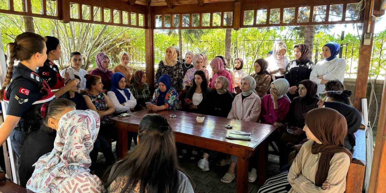 Jandarma Ekipleri Kades Uygulamasını Tanıttı