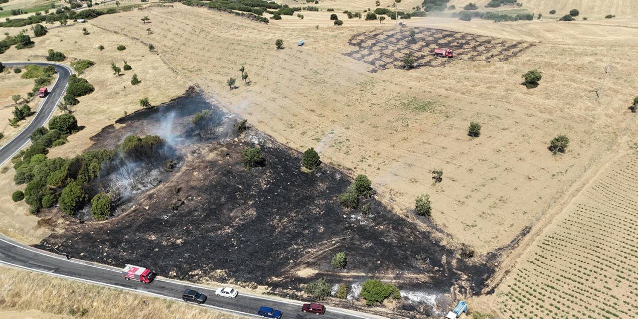 Kula’da Korkutan Yangın, 5 Dönüm Alan Küle Döndü
