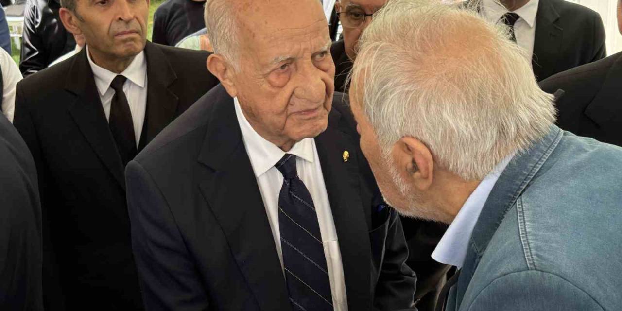 İş Adamı Can Kıraç Son Yolculuğuna Uğurlandı