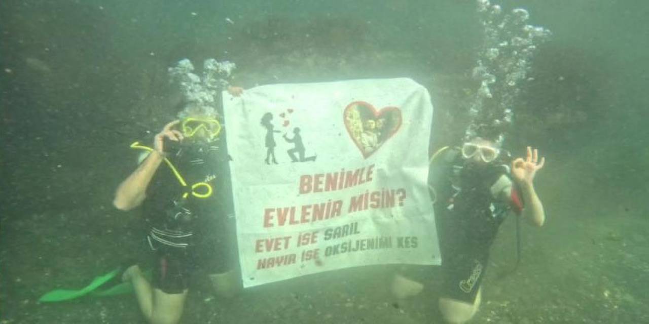 Karadeniz’in Derinliklerinde Evlilik Teklifi