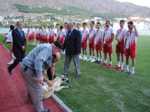 Hakemler, Sezonu Kurban Keserek Açtı