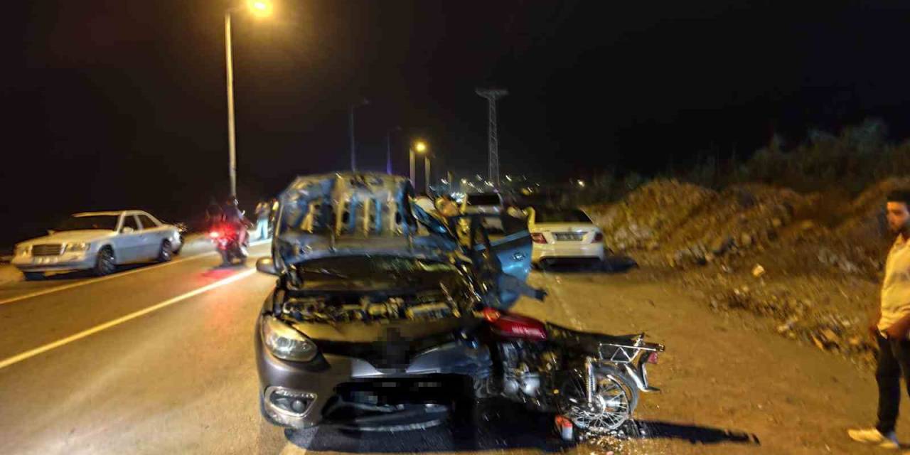 Otomobille Çarpışan Motosikletteki 1 Kişi Öldü