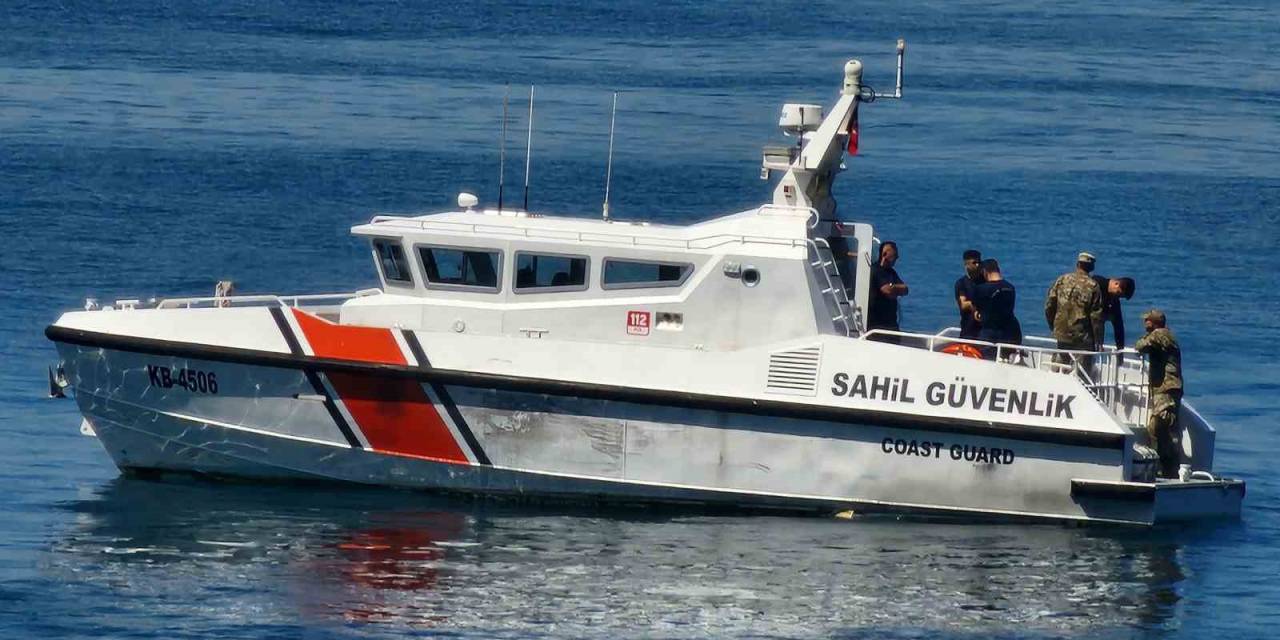 Karadeniz Açıklarındaki Şüpheli Cismi Çıkartma Çalışmaları Başladı