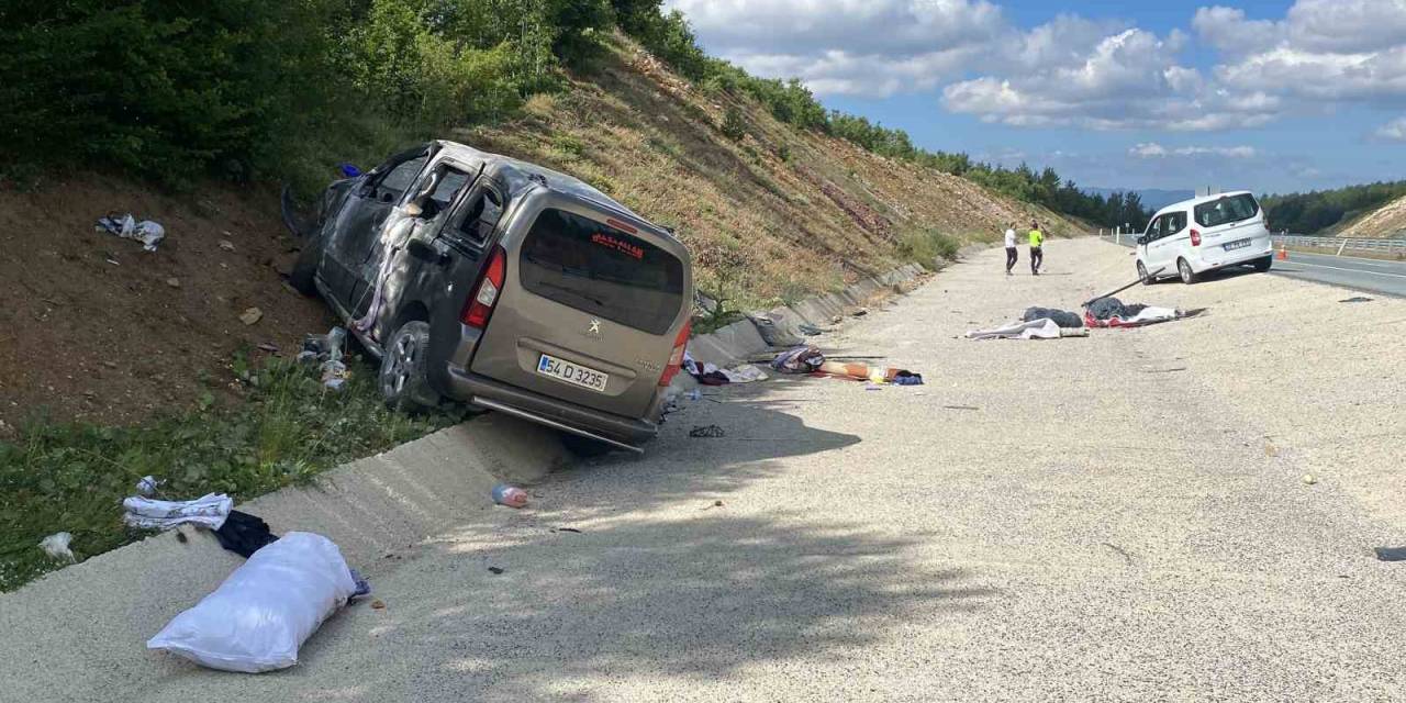 Takla Atan Hafif Ticari Araç 30 Metre Sürüklendi: 3’ü Çocuk 5 Yaralı