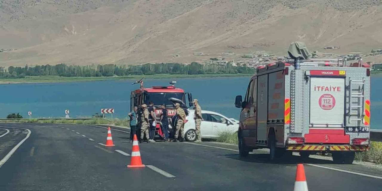 Van’da Trafik Kazası: 2 Yaralı