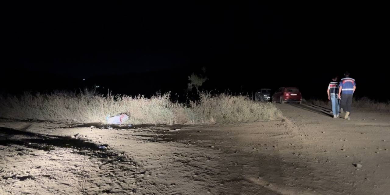 Bursa’da Çobanla Tarla Sahibi Tartıştı, Aynı Aileden 3 Kişi Ağır Yaralandı