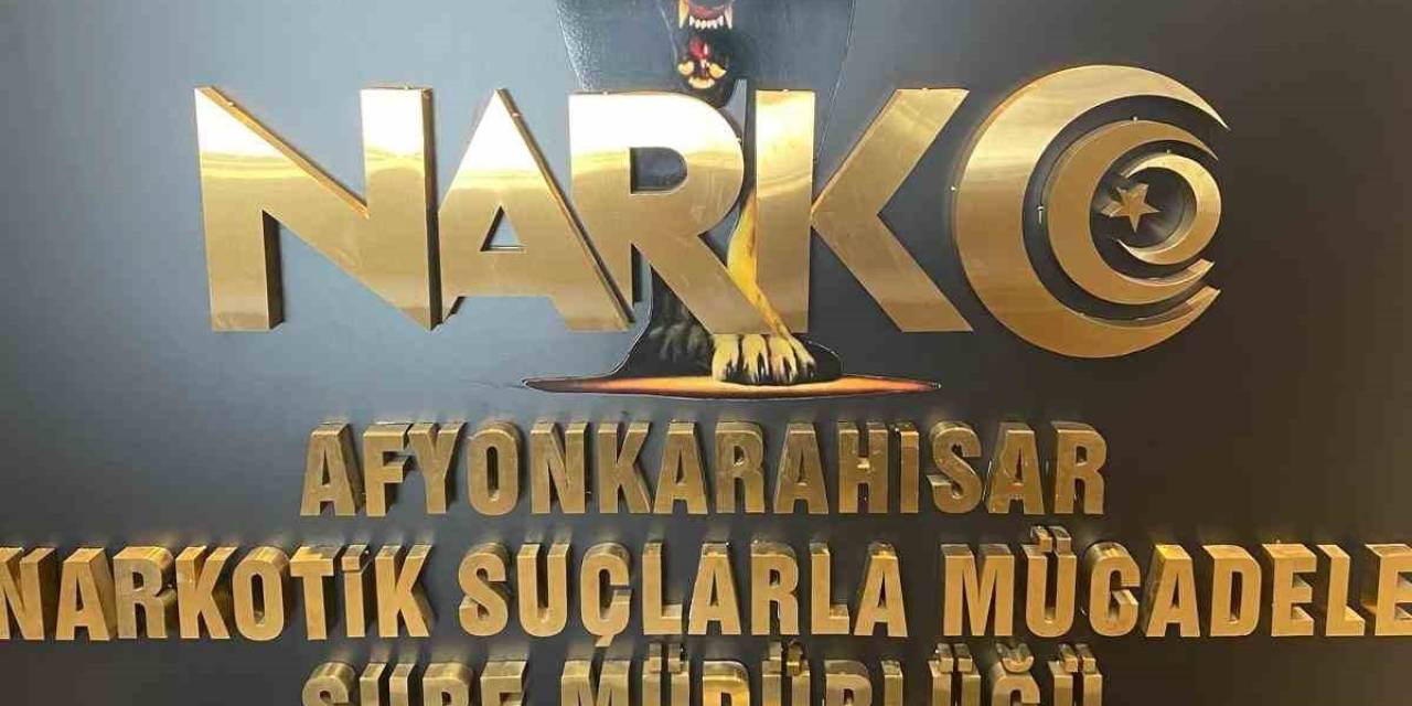 Uyuşturucu İle Yakalanan 3 Kişi Gözaltına Alındı