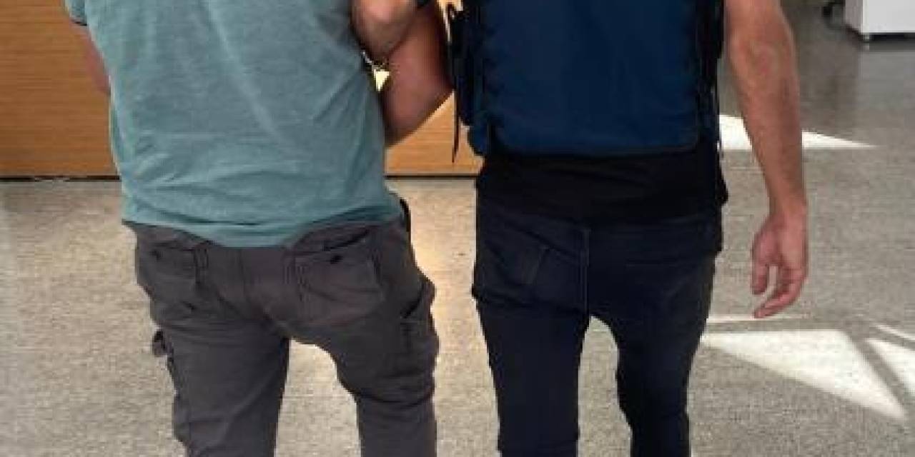 İzmir’de Deaş Operasyonu: 9 Gözaltı