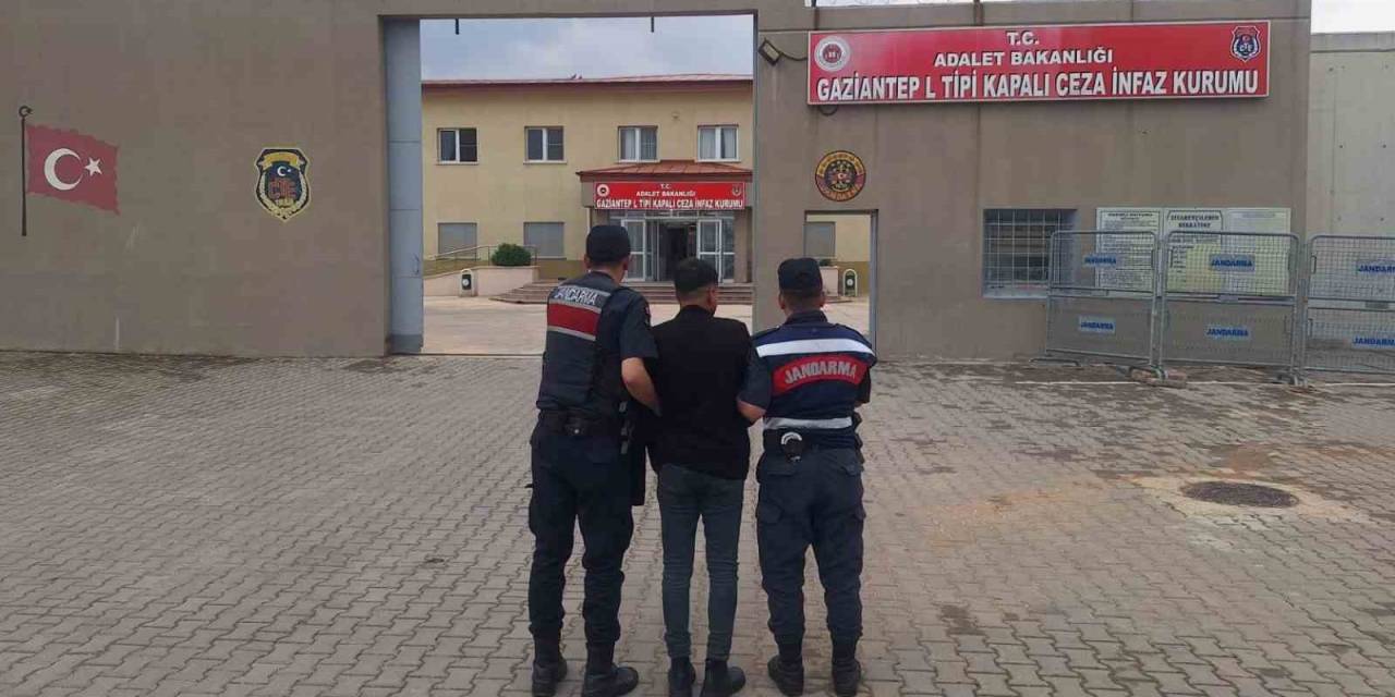 13 Yıl Hapis Cezası Bulunan Uyuşturucu Taciri Yakalandı