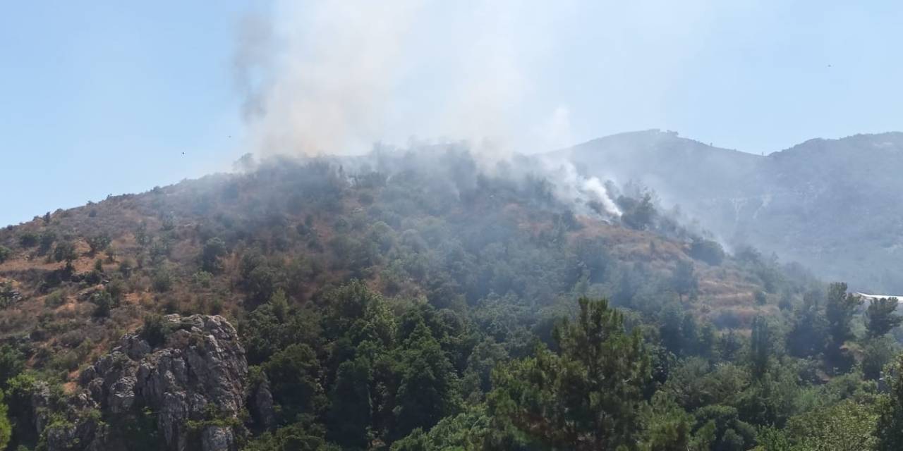 Mersin’de Orman Yangınına, Havadan Ve Karadan Müdahale Ediliyor