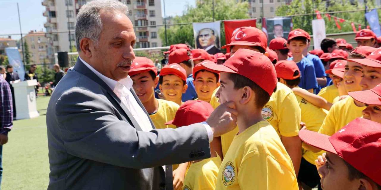 Çocuklar Yaz Sporunu Talas’ta Yapacak