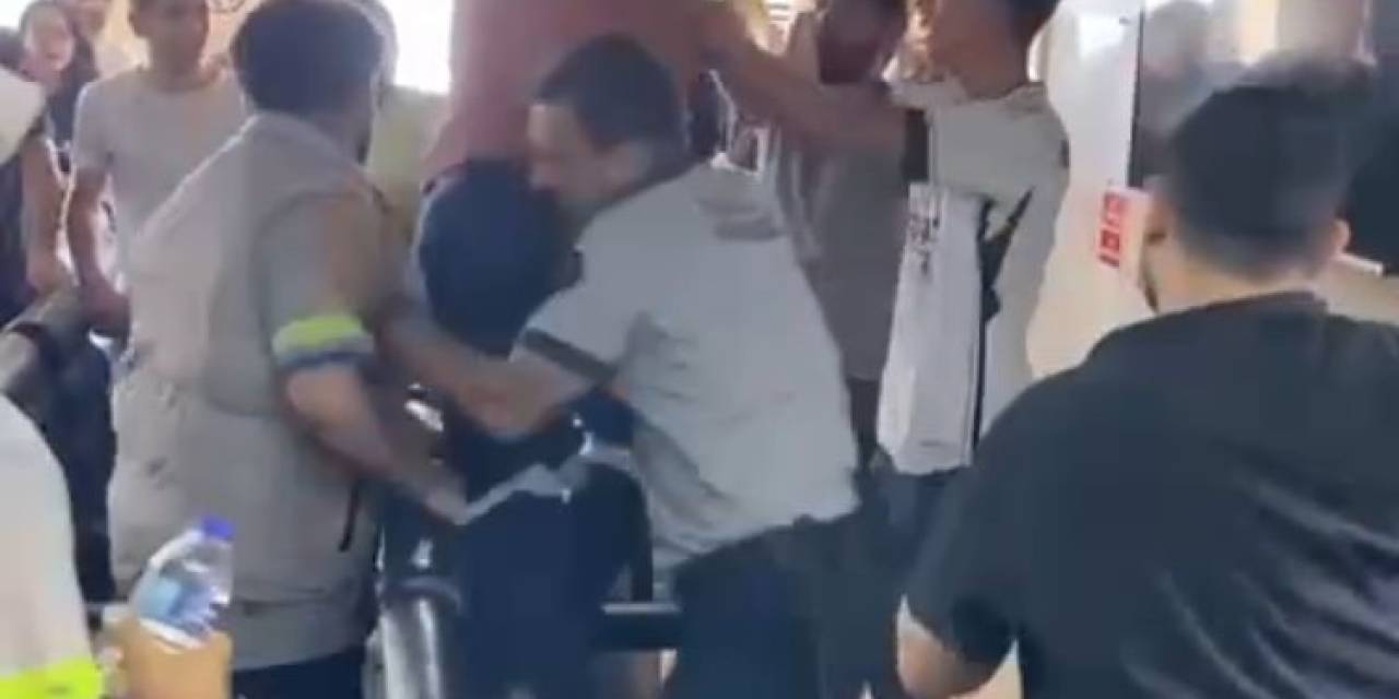 Kktc-mersin Feribotunda Rötar Tartışması Kavgayla Bitti