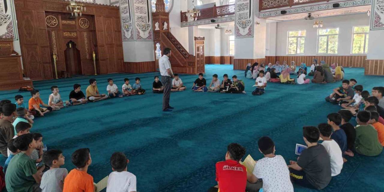 Adıyaman’da, Yaz Kuran Kursları Yoğun Katılımla Başladı