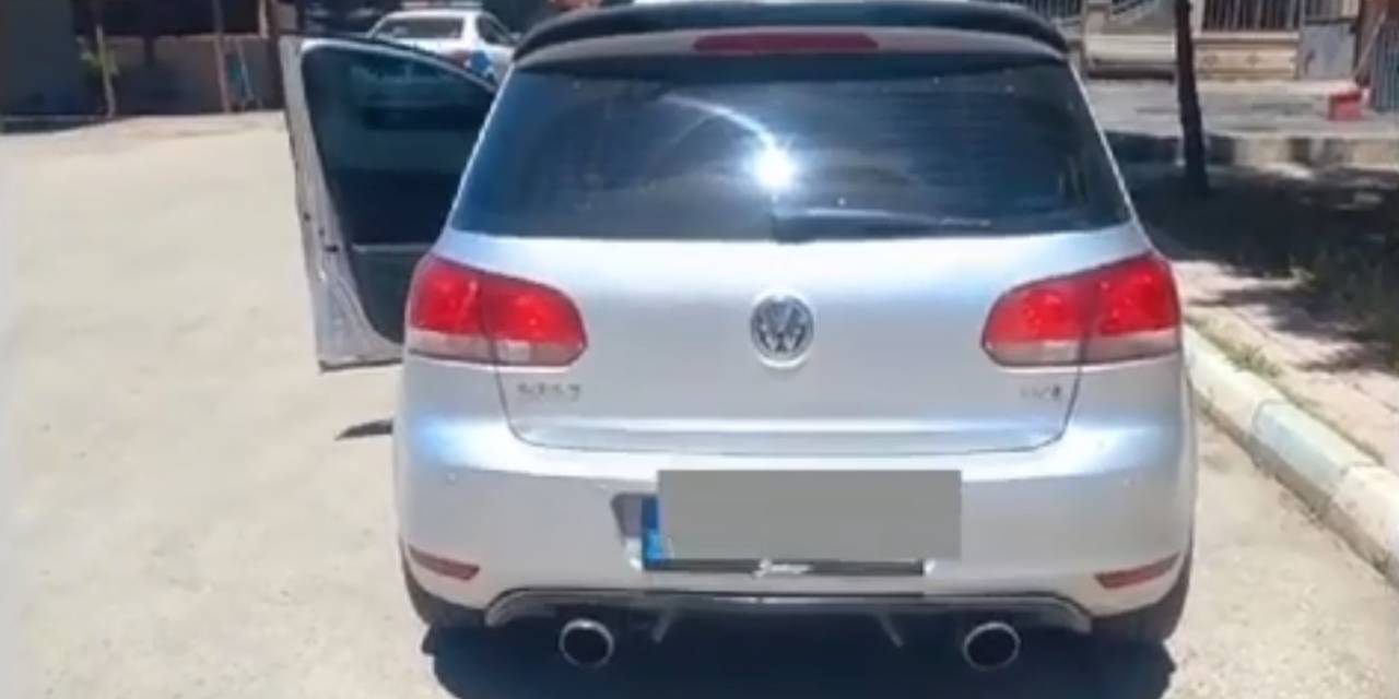 Gece Vakti Egzoz Patlatan Sürücü Polisin Israrlı Takibi Sonucu Yakalandı