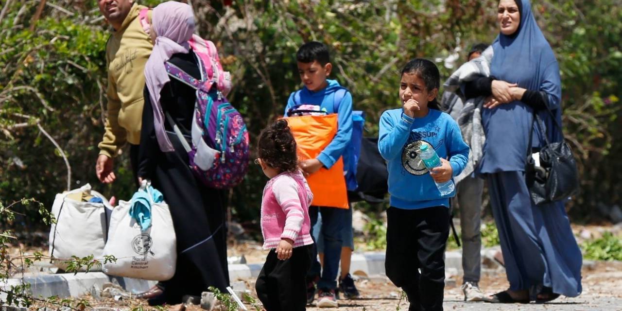 Gazze’de Can Kaybı 37 Bin 925’e Yükseldi